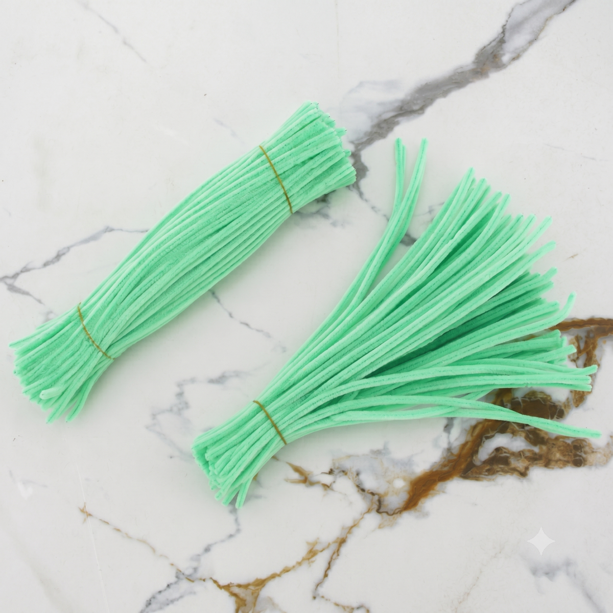 Premium Pipe Cleaners (7-8MM Approx.) (Pastel Lime)
