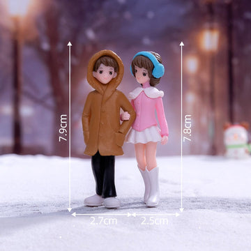 Crafteria B Winter Couple Miniature