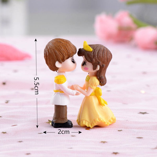 Crafteria A Prince & Princess Couple Miniature