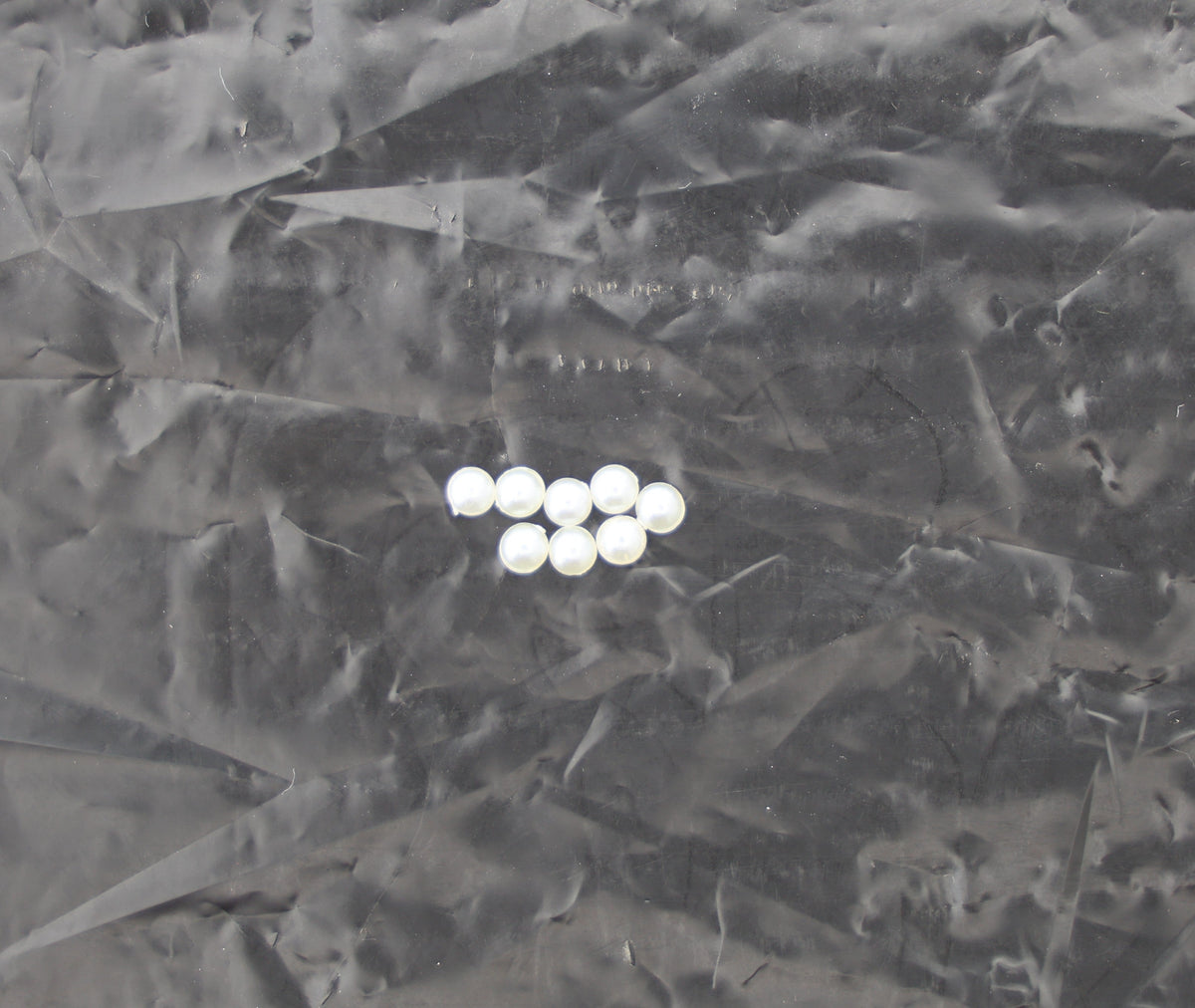 4MM Cream Pearl Moti – Small Round Glossy Craft Pearls for Jewellery Making, DIY & Decoration | Pack of Approx. 25 GM