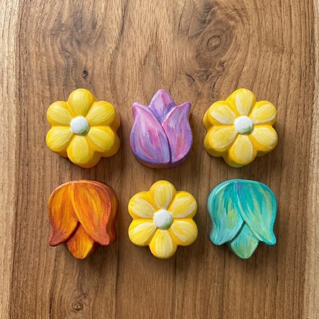 Crafteria Daisy and tulip Flower Silicone Mould ( Spring Flowers)