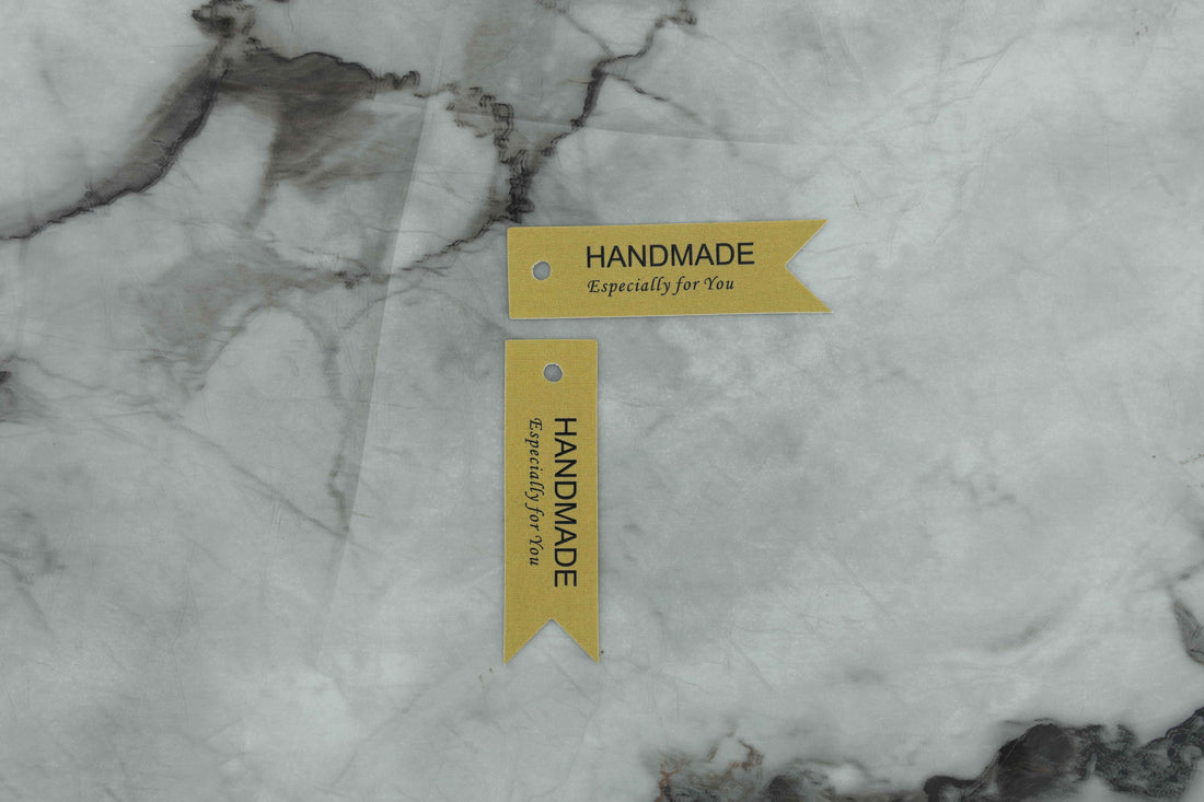 GENERIC Small Gold “Handmade – Especially For You” Slim Ribbon-shaped Decorative Tags – Pack Of 100 Pieces